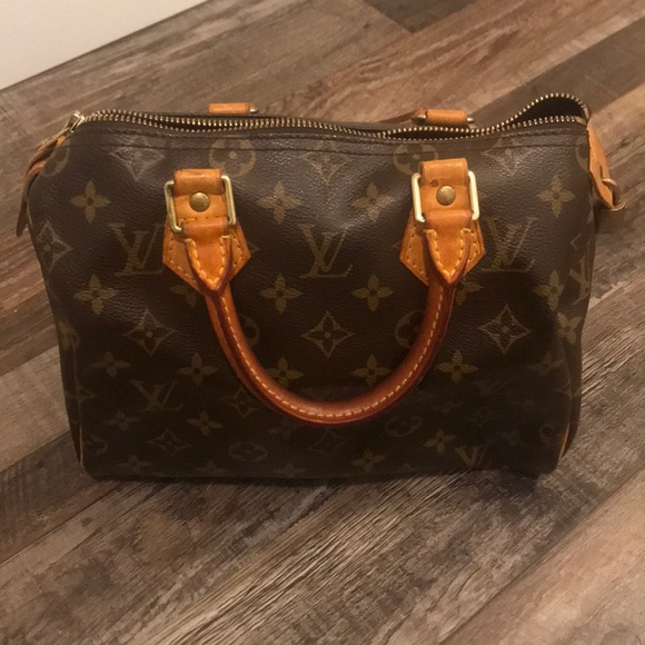 Louis Vuitton Handbags - Speedy small size